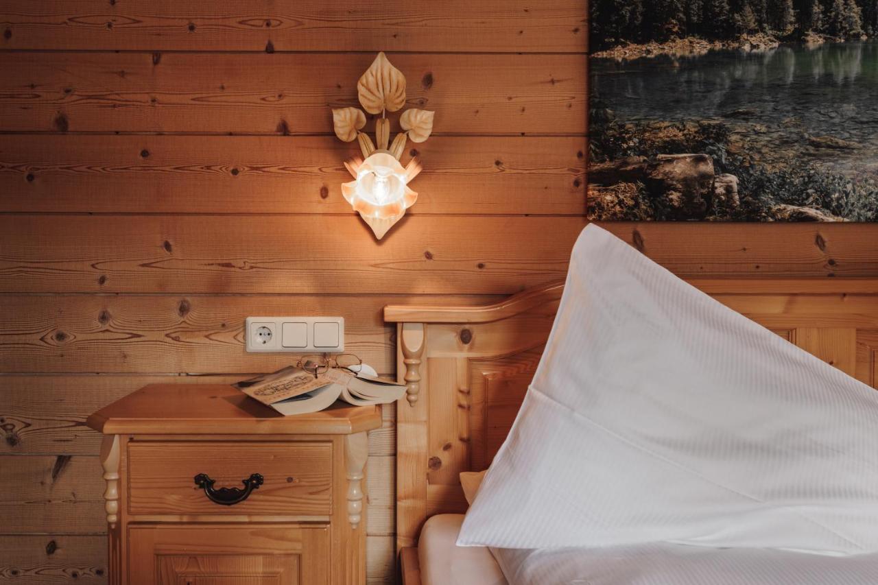 Hotel Rotlechhof Berwang Extérieur photo